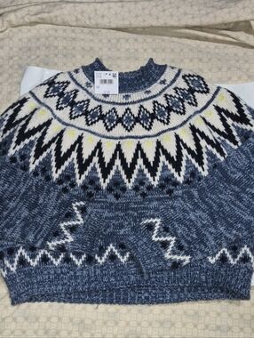 American Eagle Blue Fair Isle Knit Sweater - Classic Nordic Pattern
